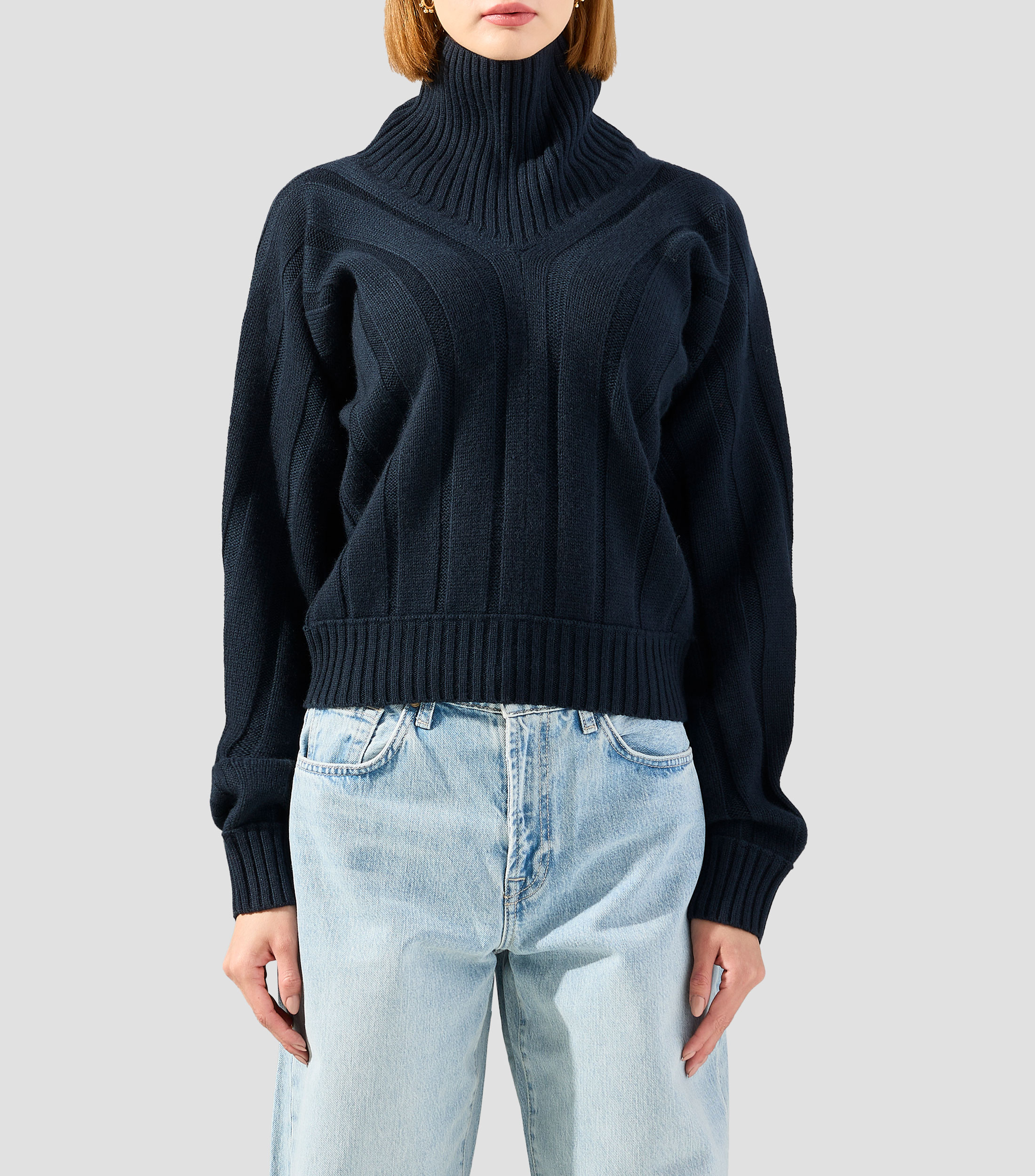 Suéter cuello alto Mujer